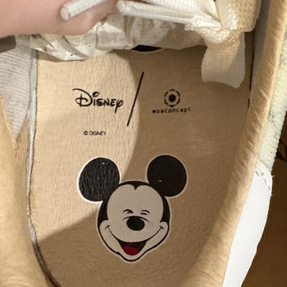 Disney Master of Arts Concept White and Gray Women's Sneakers - Picture 5 of 16